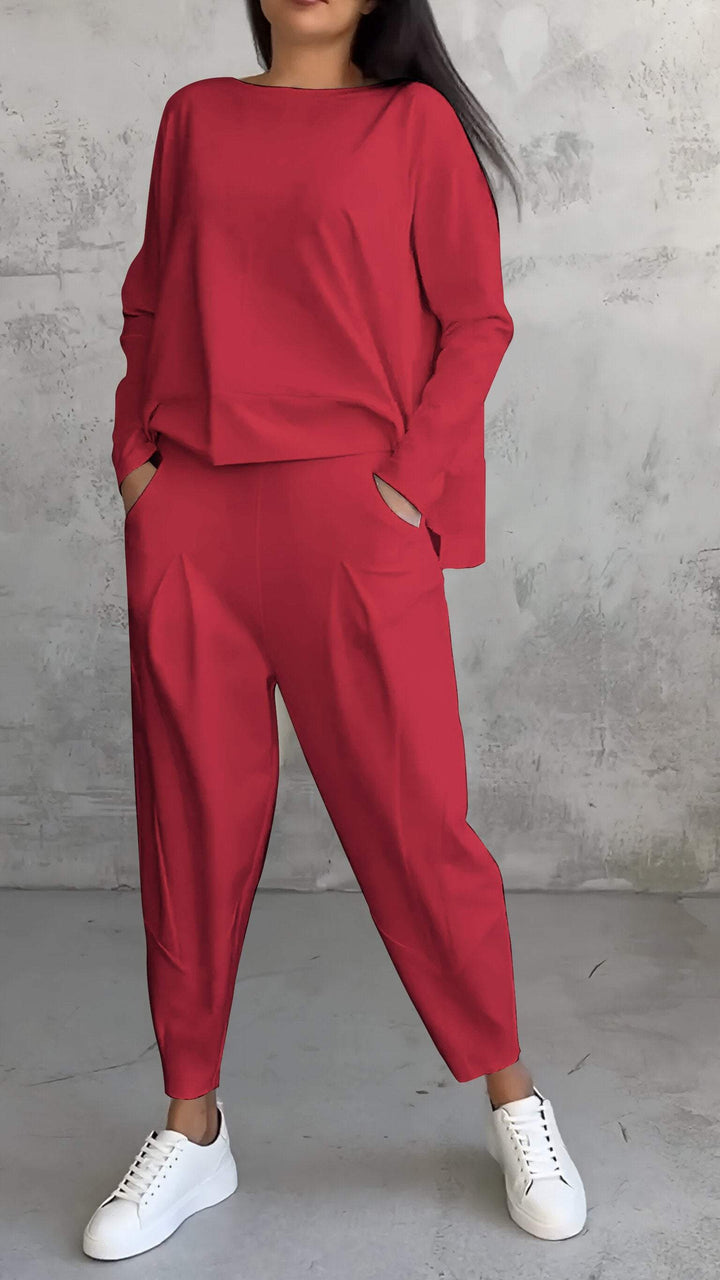 Kilkenny -  Casual Jumpsuit with Crew Neck and Long Sleeves